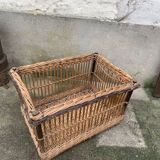 Large basket, rattan basket, old wicker linen basket