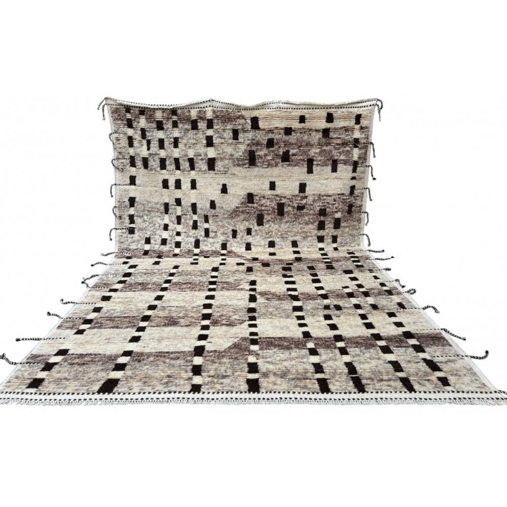 Modern Moroccan Berber Beni Ourain design Rug. 100% Wool. Custom Options Available