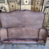 Lit corbeille de style Louis XV cannage