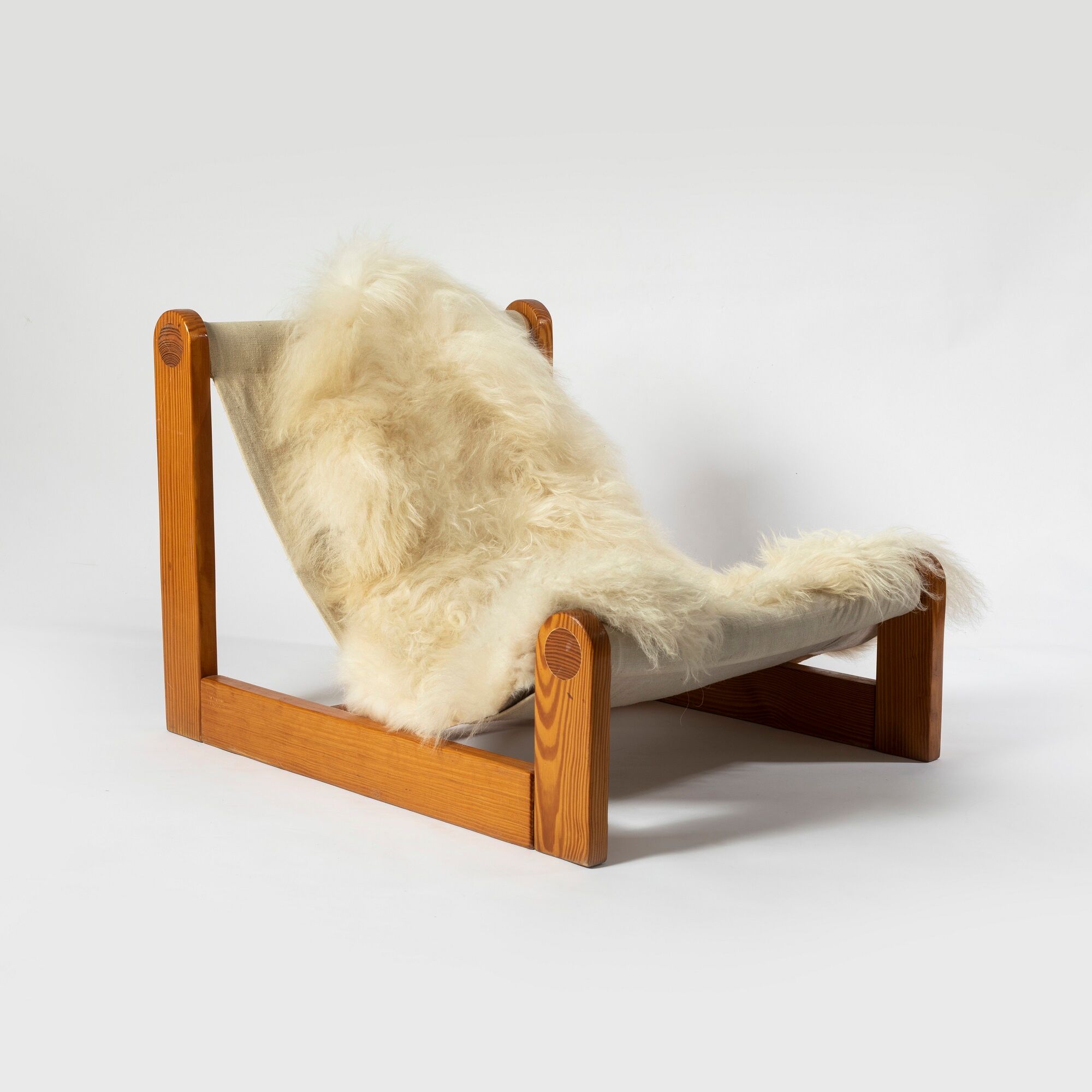 Brutalist sling lounge chair in Canvas, Pine and sheepskin, Belgium, 1970s
