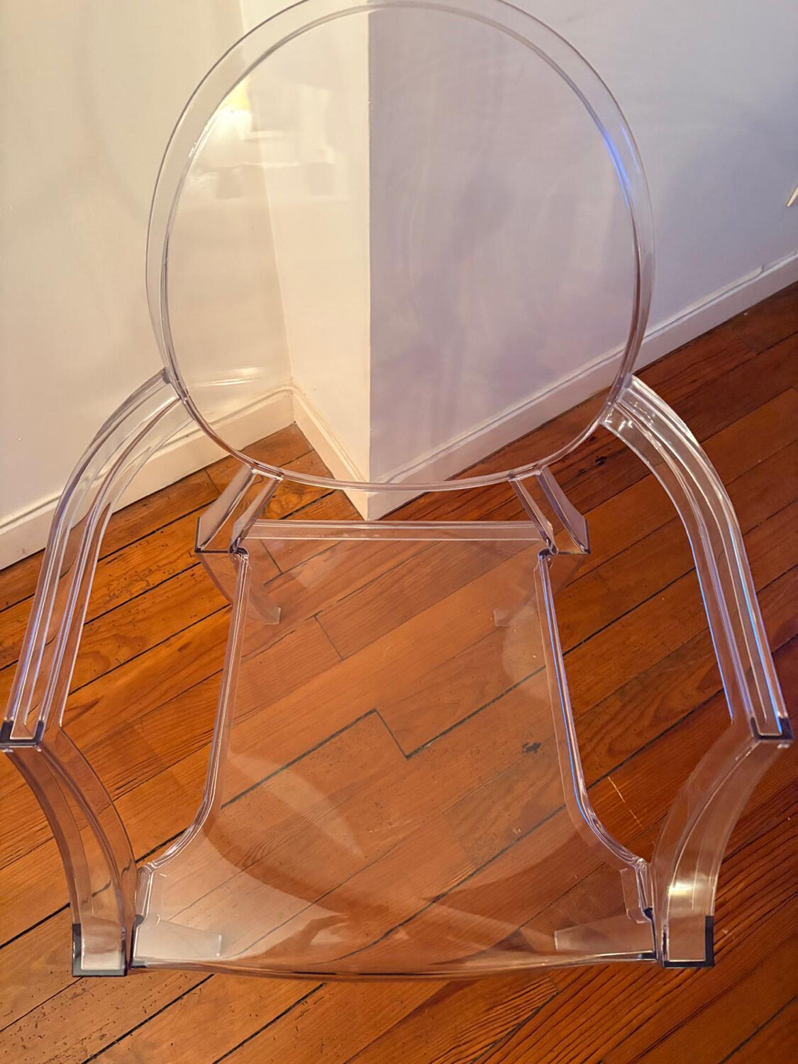 Kartell Louis Ghost Chair