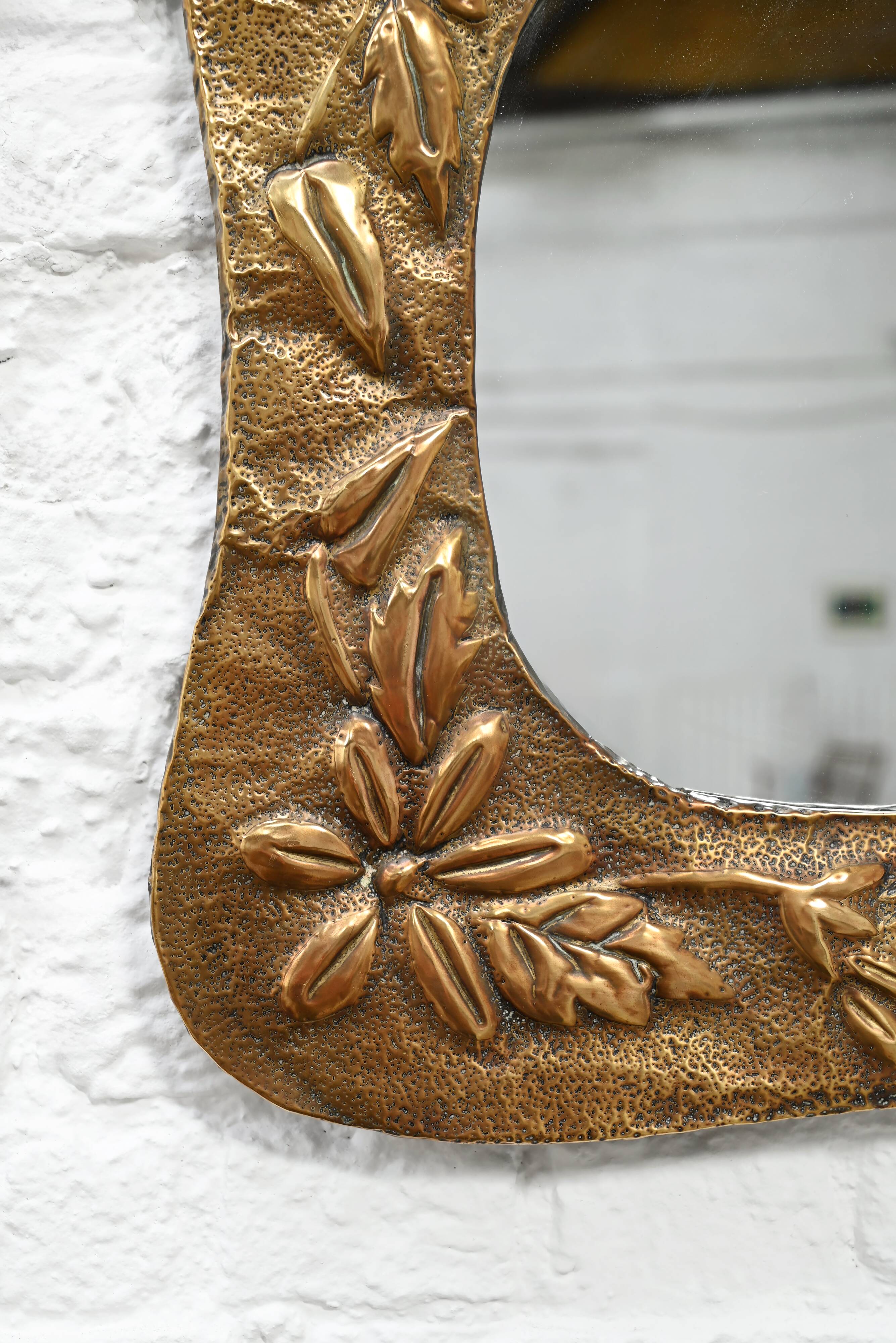 Miroir Art Nouveau en cuivre, France, années 1920