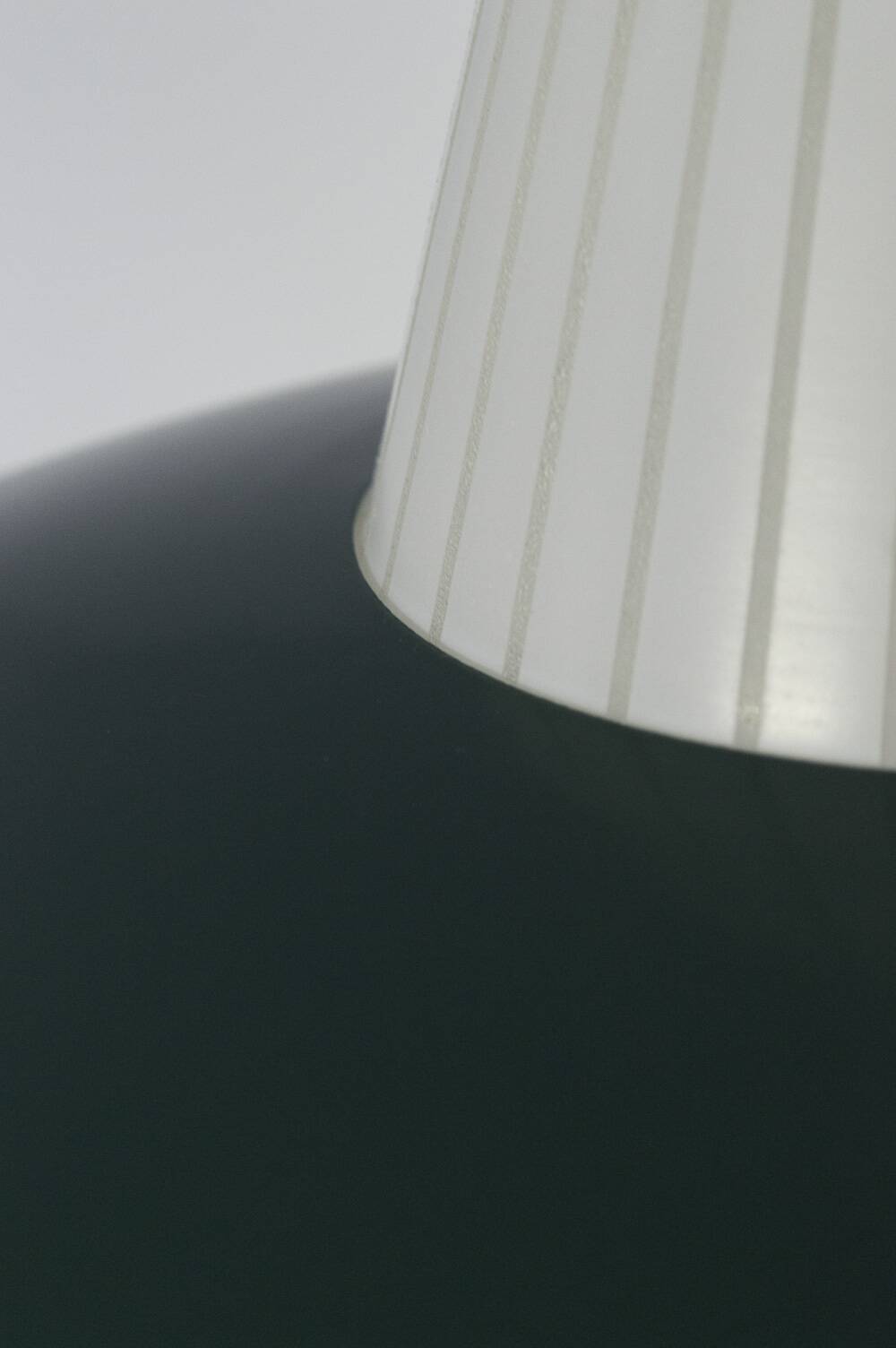 Vintage pendant light, opaline