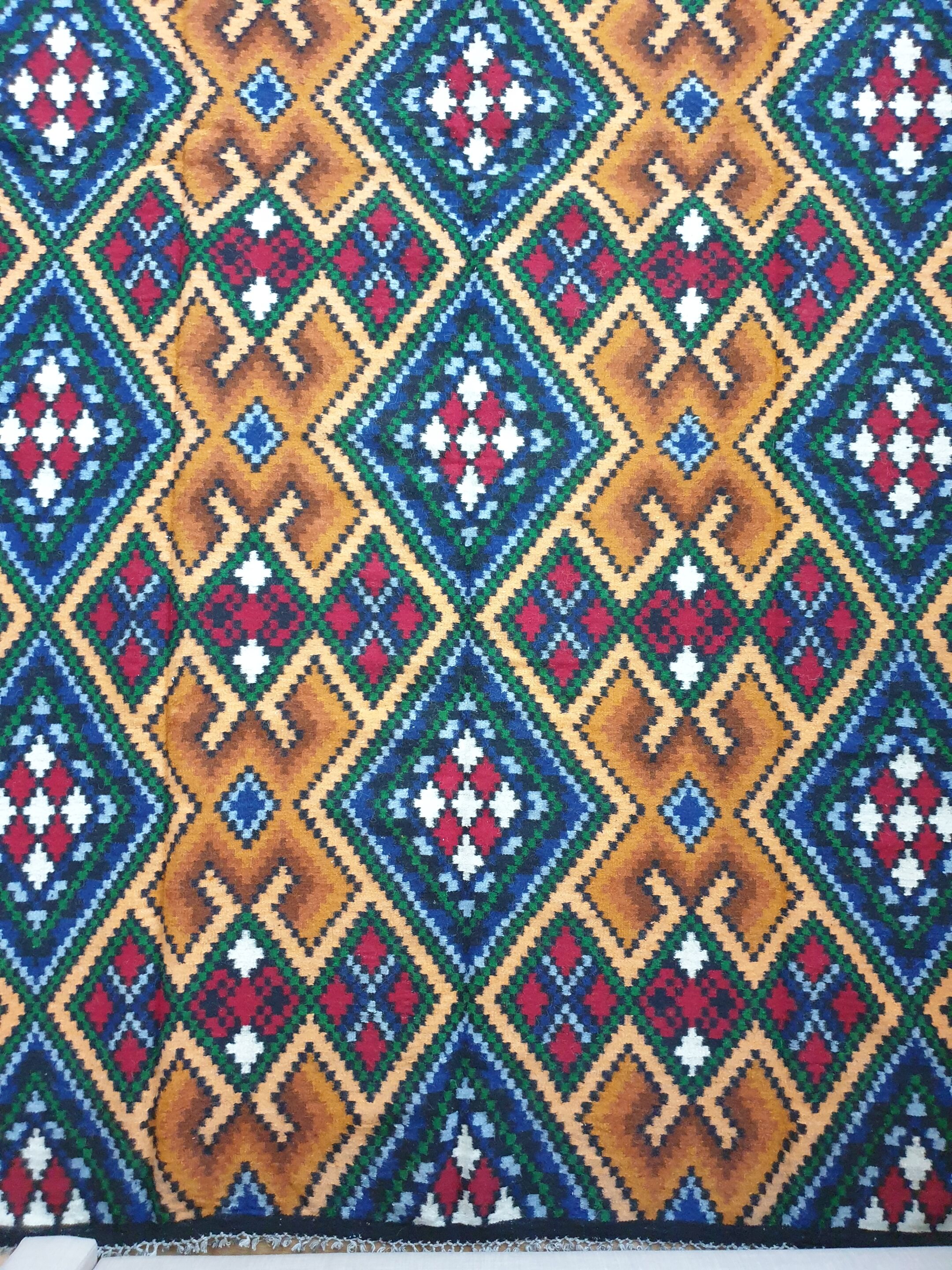 Romanian rug handwoven in wool