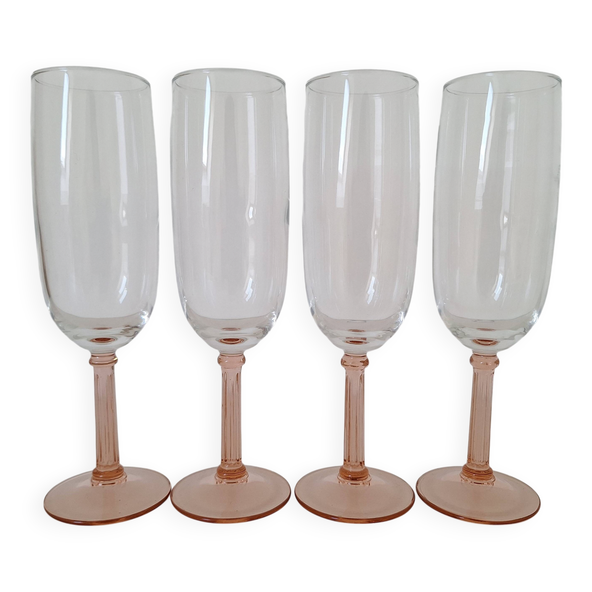 Vintage pink champagne flute Luminarc