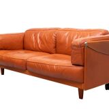 Stunning Leather 2.5 seater Sofa design by Pierluigi Cerri for poltrona fra
