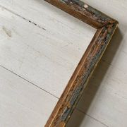Wooden frame and gilded and carved stucco of the nineteenth century