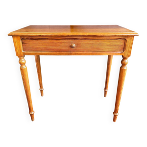 Petit bureau en bois