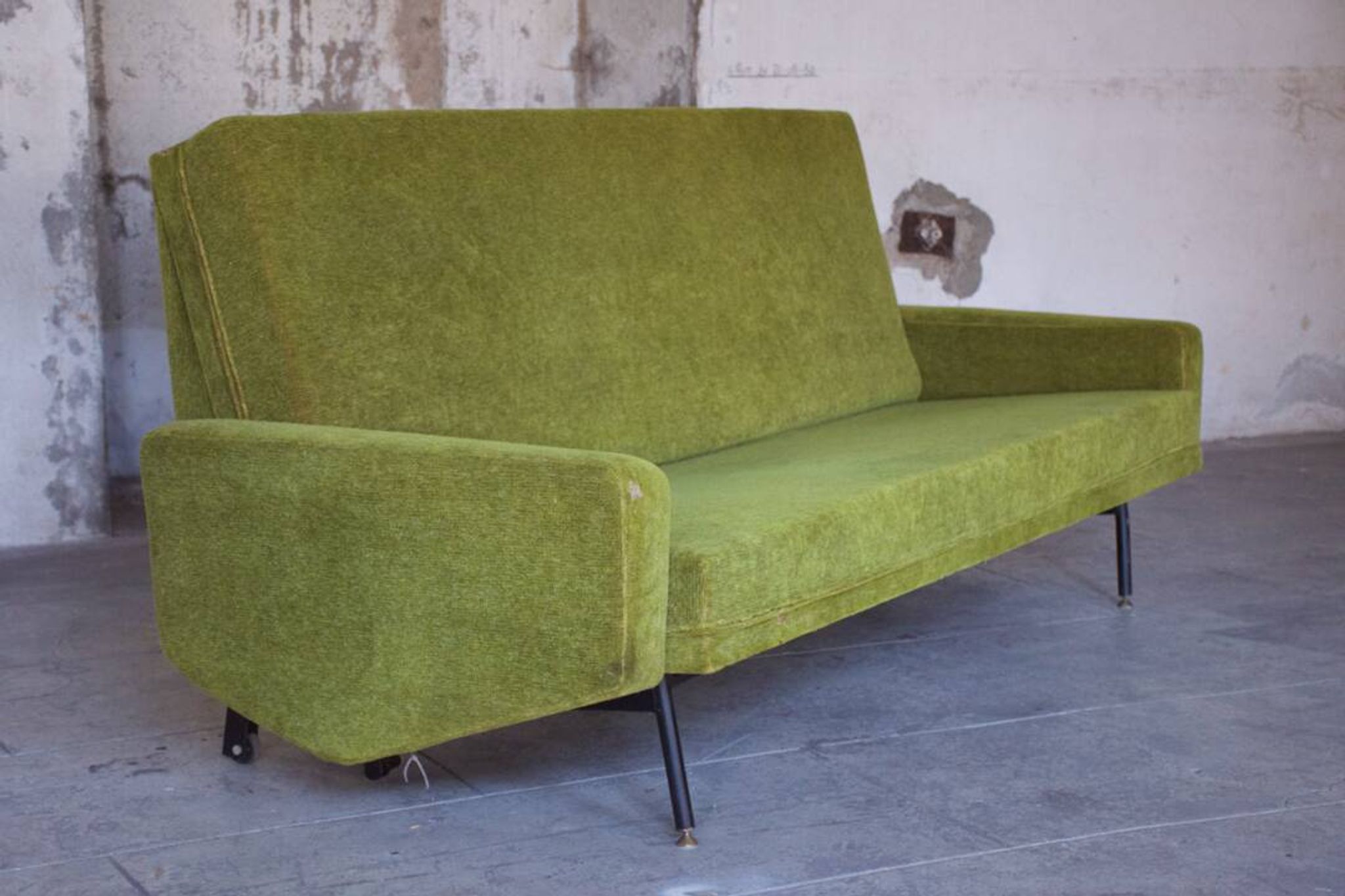 Set de salon canapé - 2 fauteuils design 1960 par Paul Geoffroy Troika Airborne