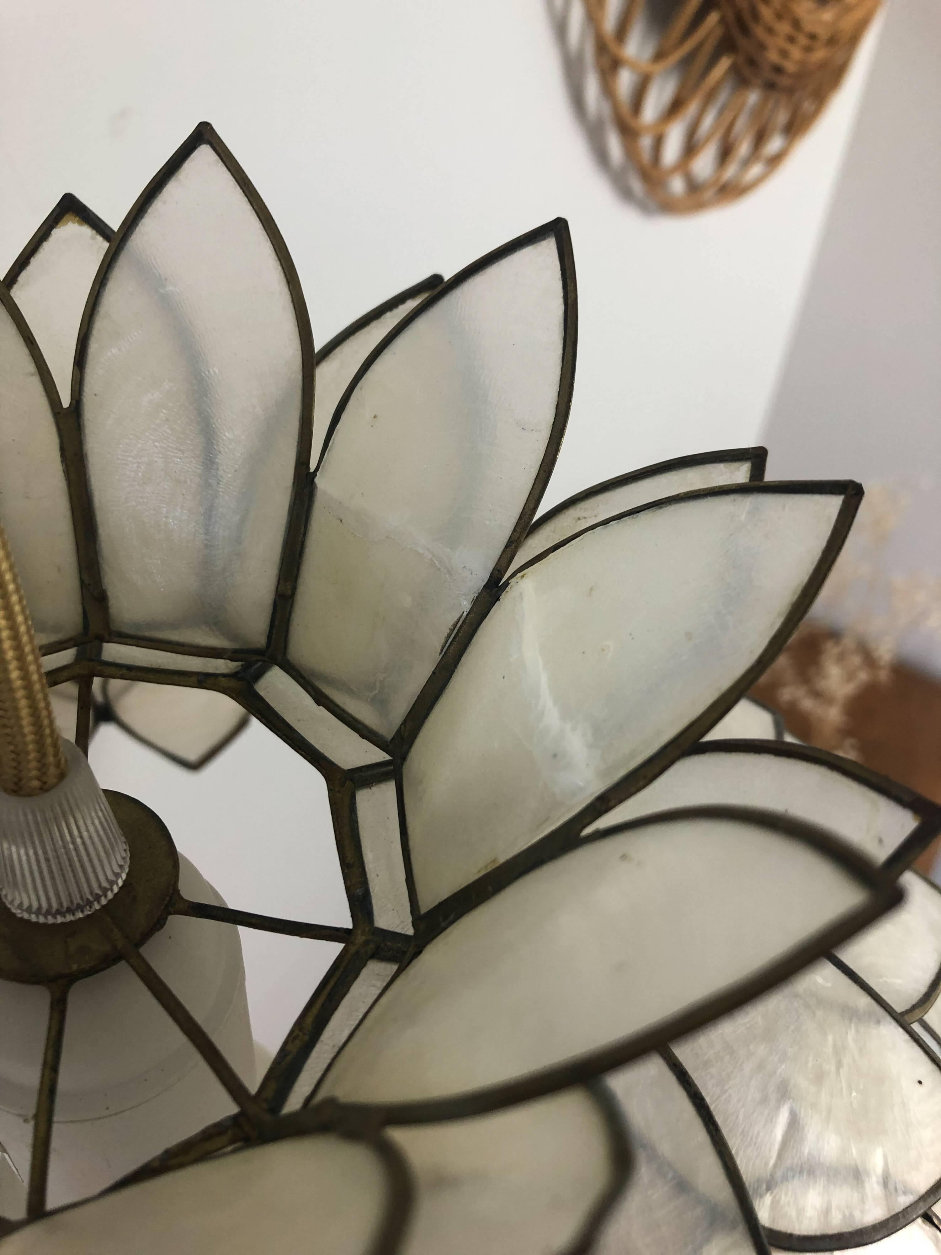 Lotus suspension in mother-of-pearl and brass