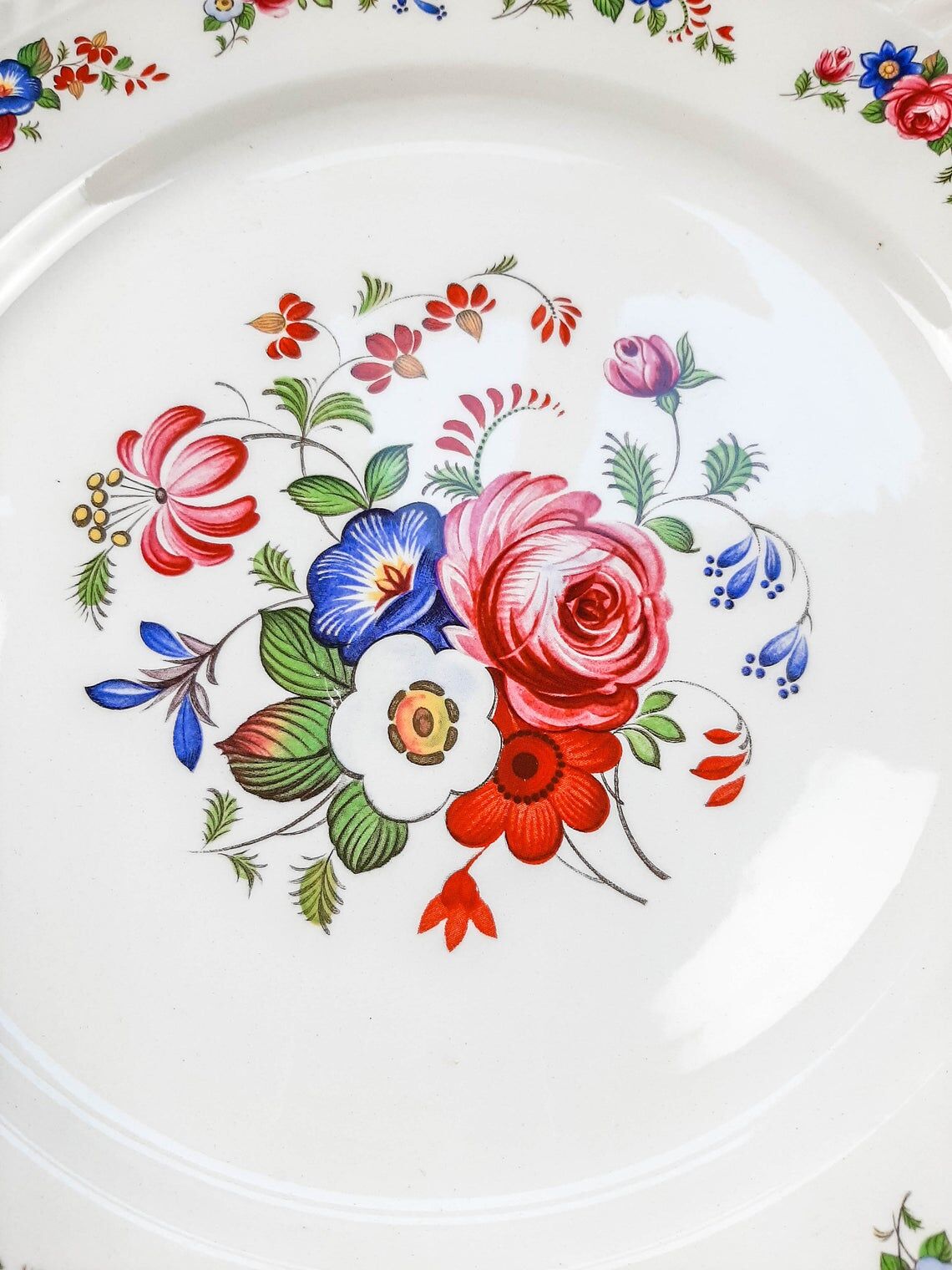 Earthenware dish