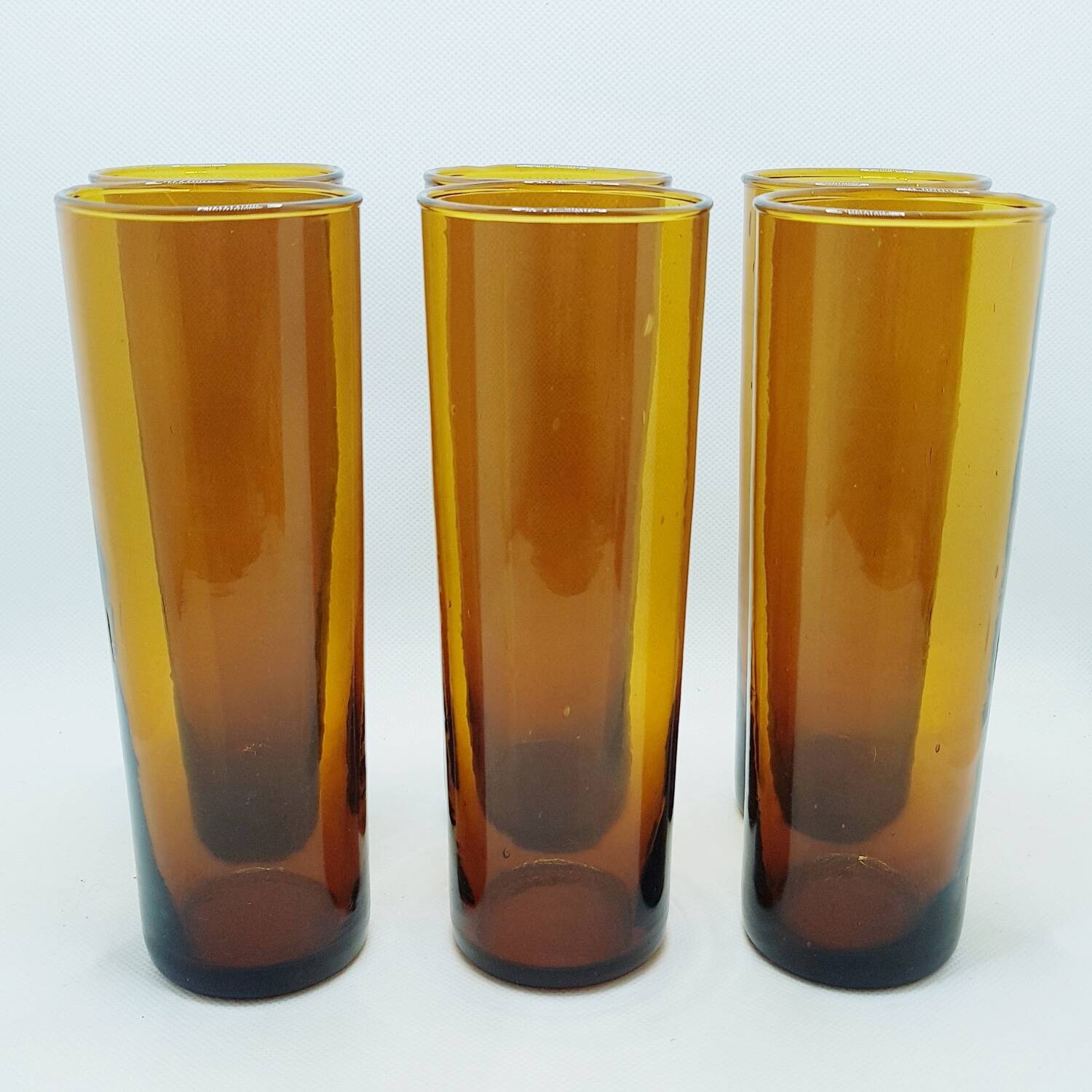 6 grands verres en ambre soufflé bouche