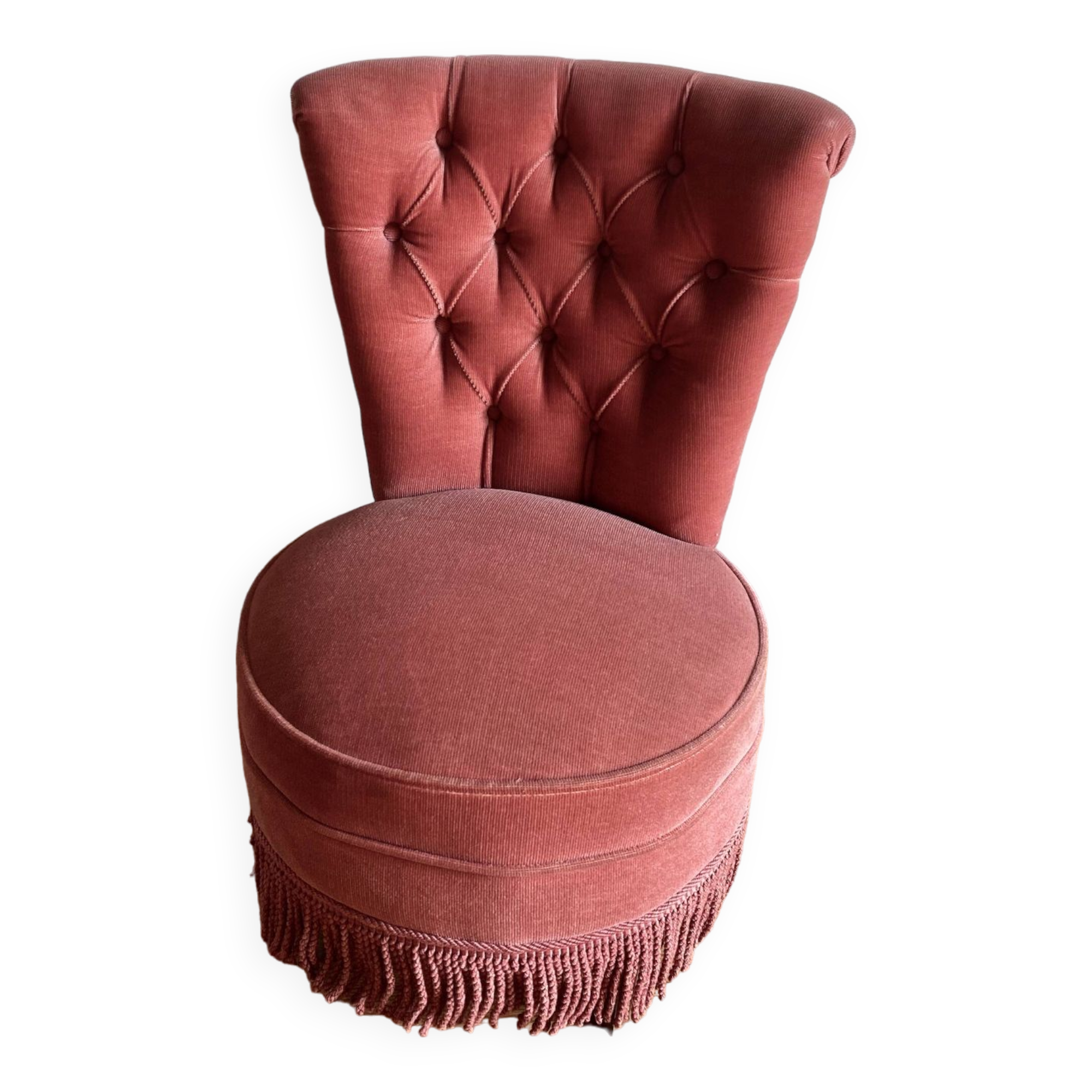 Mariette pink toad fireside chair