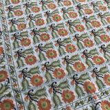 Vintage carpet with small dots 230x373 cm