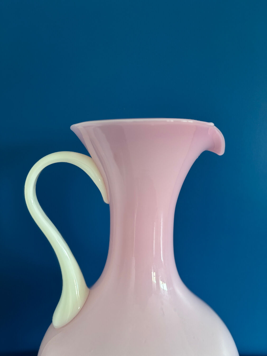 Vintage pink opaline vase / Vintage Pop Color pitcher vase / d