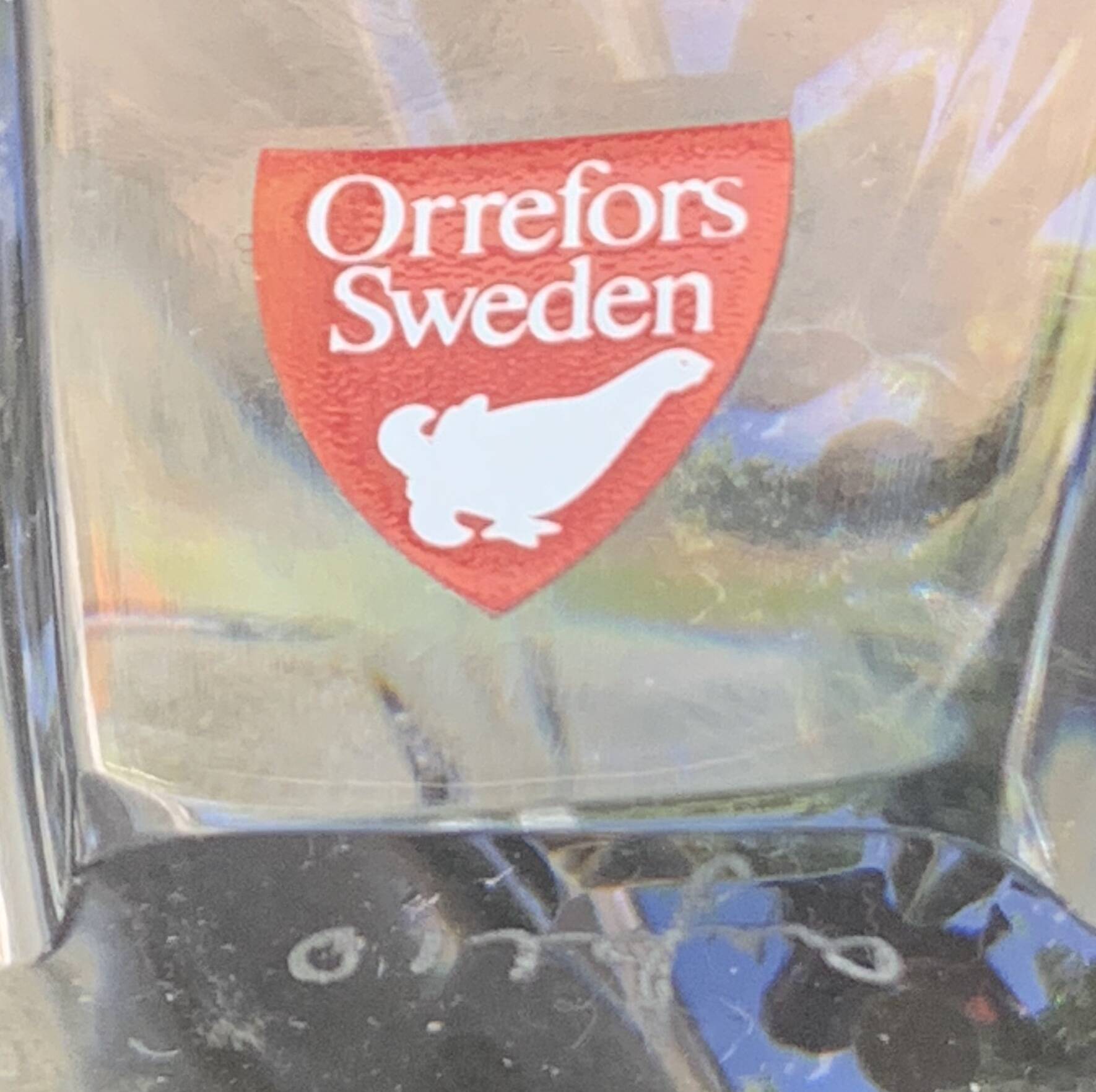 Crystal bowl in the shape of flowers, vintage Orrefors Sweden design