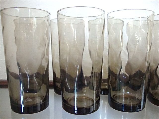 Set of 8 vintage shaded brown glasses