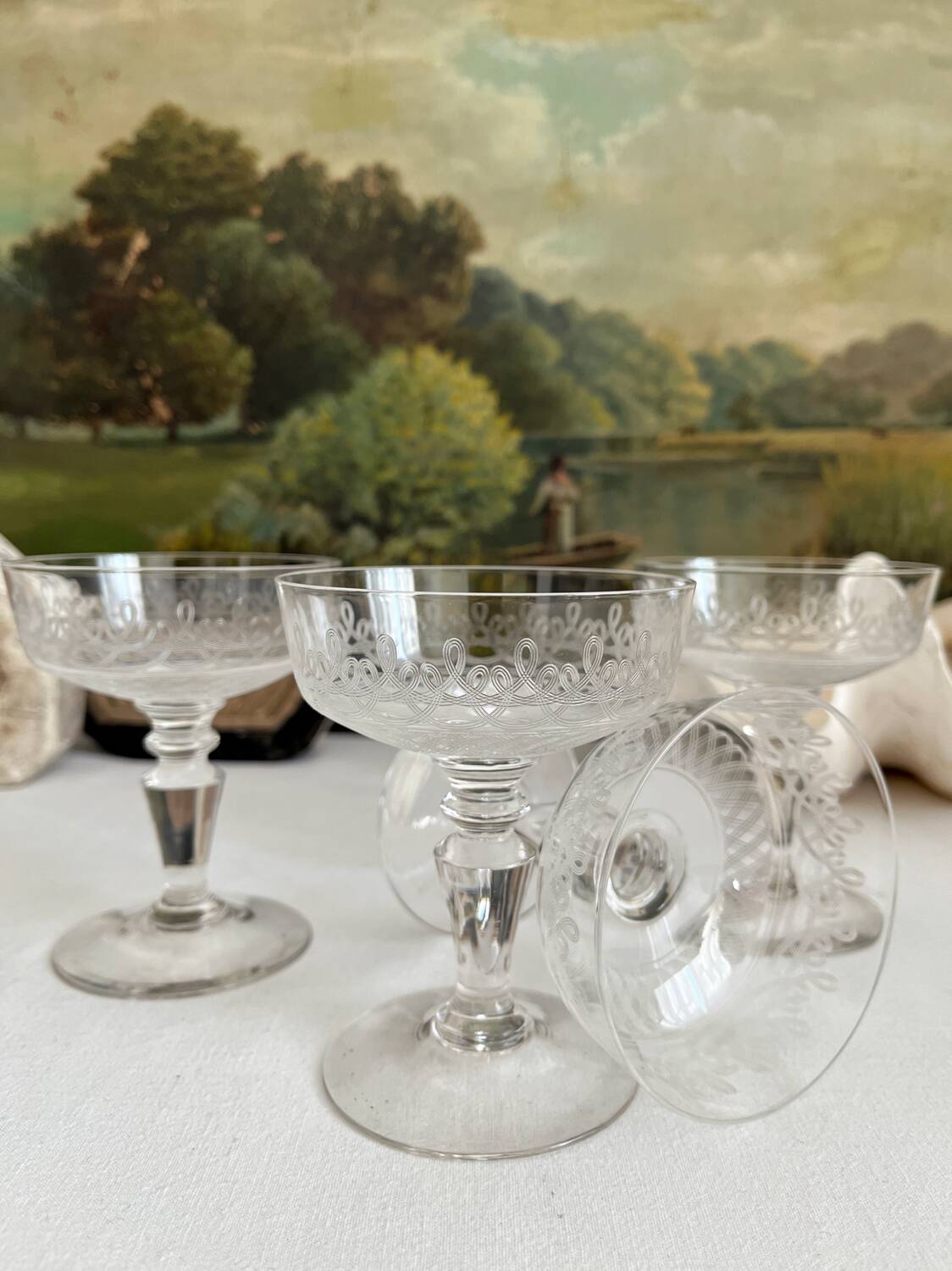 4 antique crystal champagne glasses with interlacing engraving