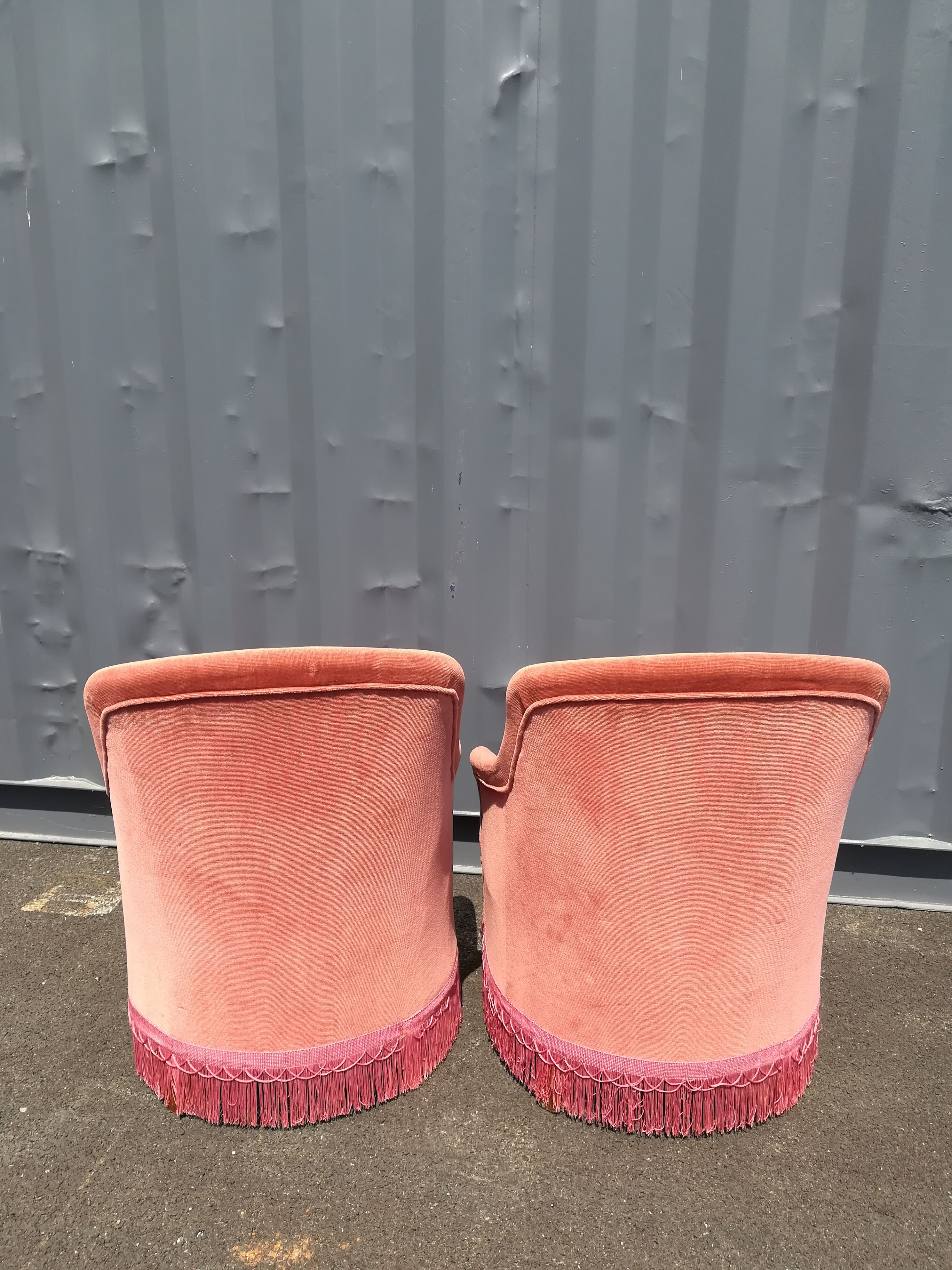 Duo de fauteuils crapauds