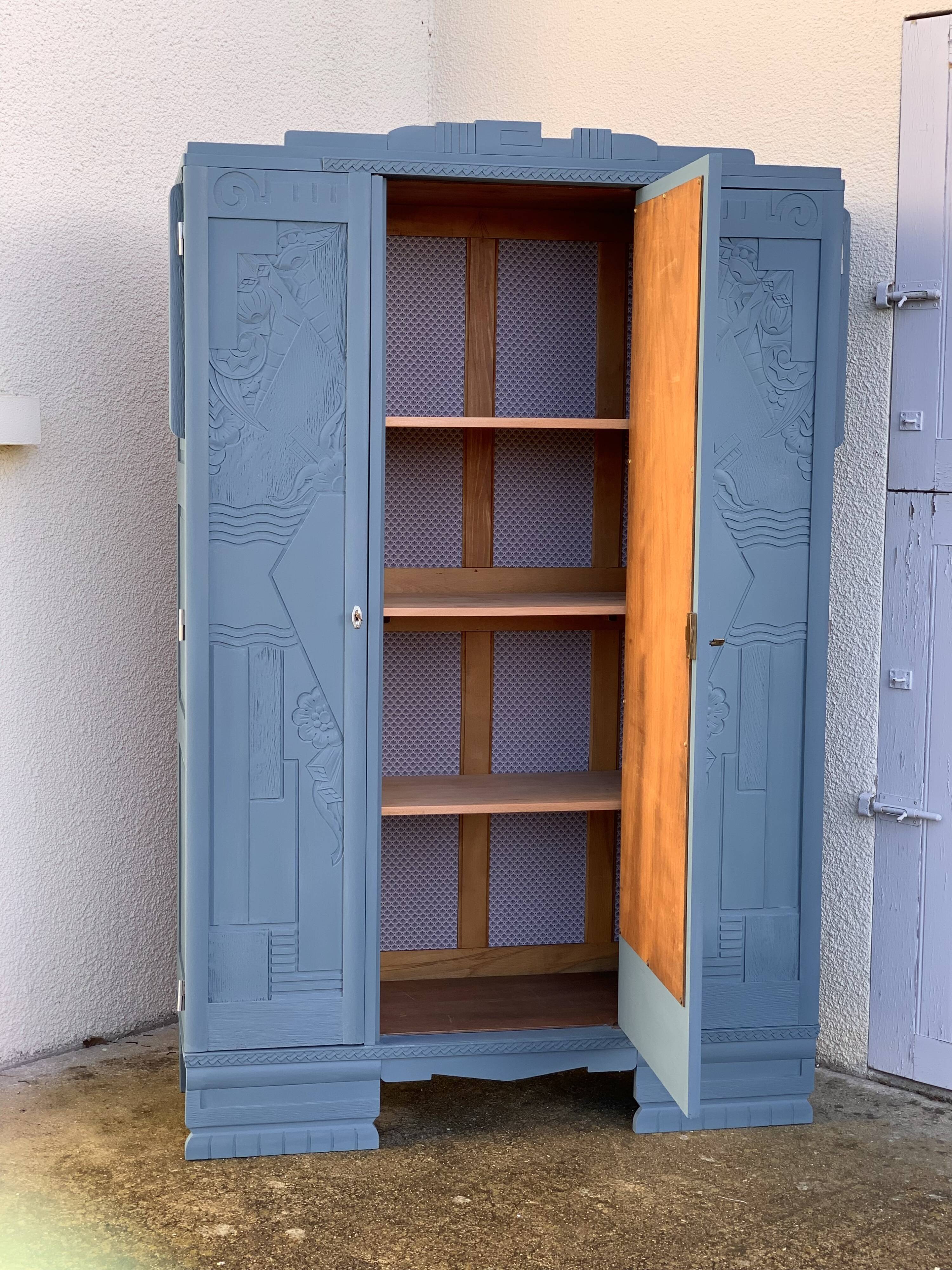 Blue wardrobe art deco 1930