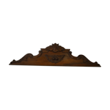 Pediment walnut