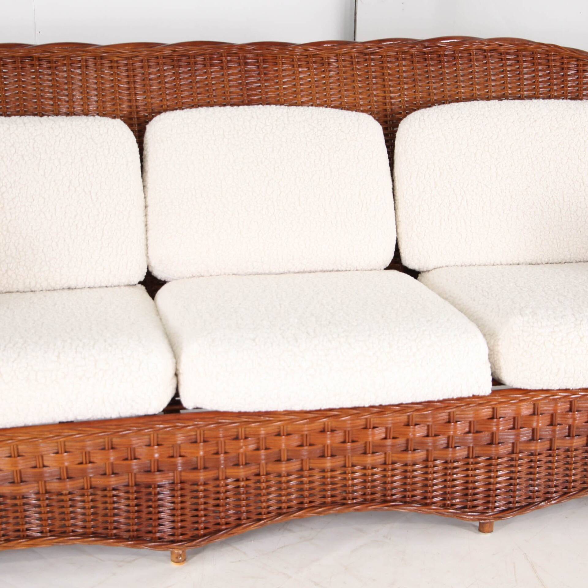 Rattan lounge set