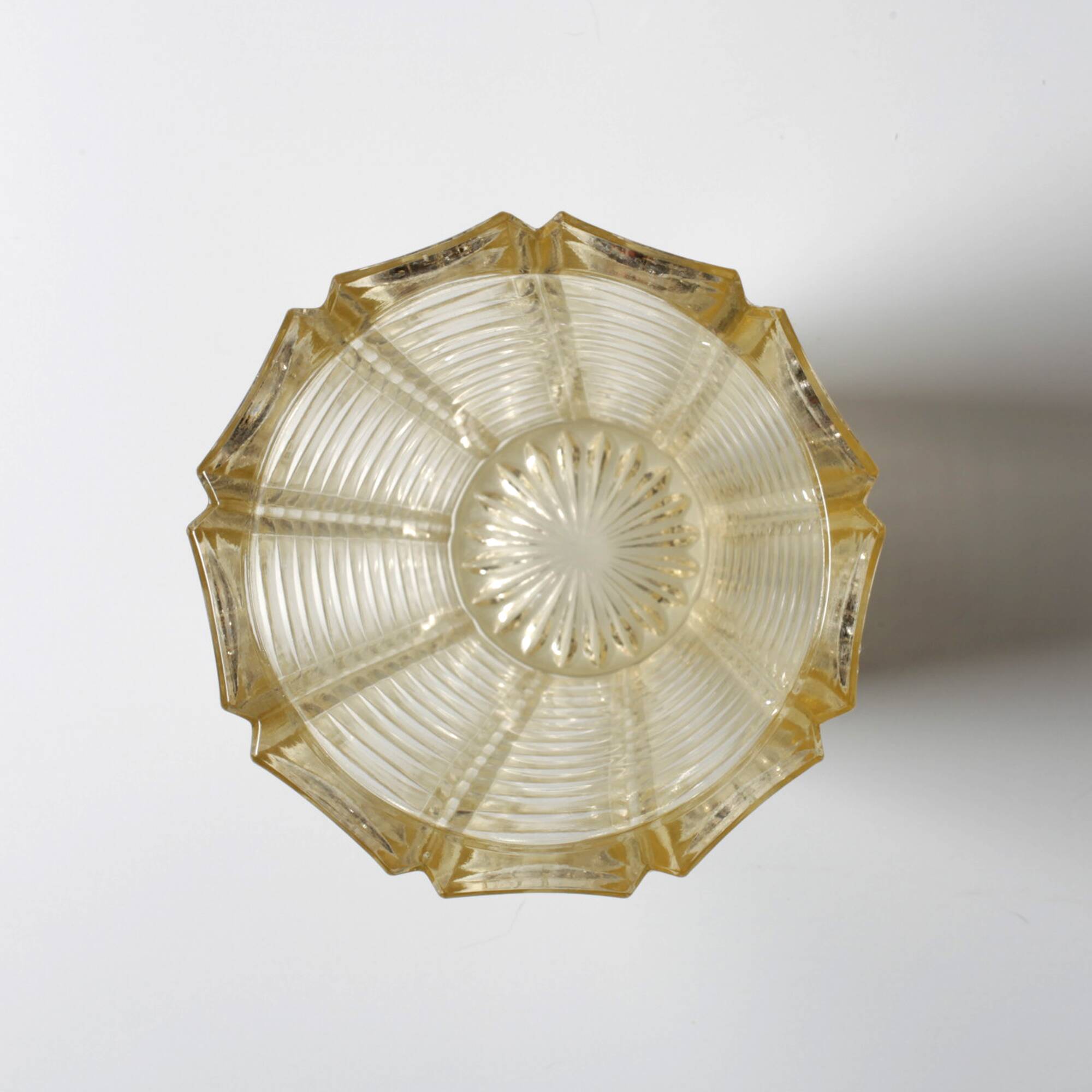 Vase à fleurs en verre jaune doux des années 50 / Fidenza / Italie