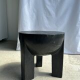 Monoxyl sofa end in black mango tree tripod half-sphere tray h:45 d:44