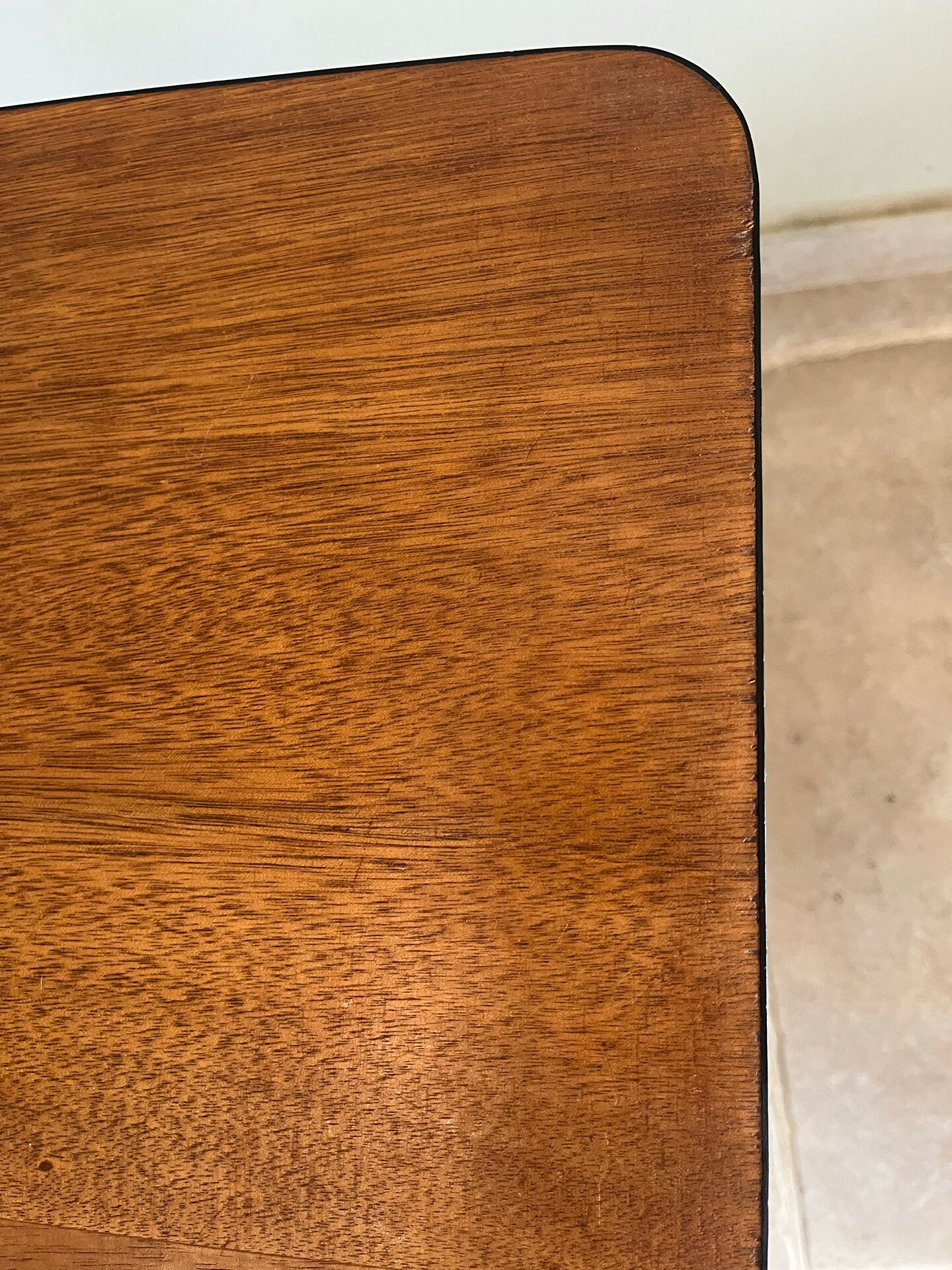 Mid-century coffee table with tapered legs.