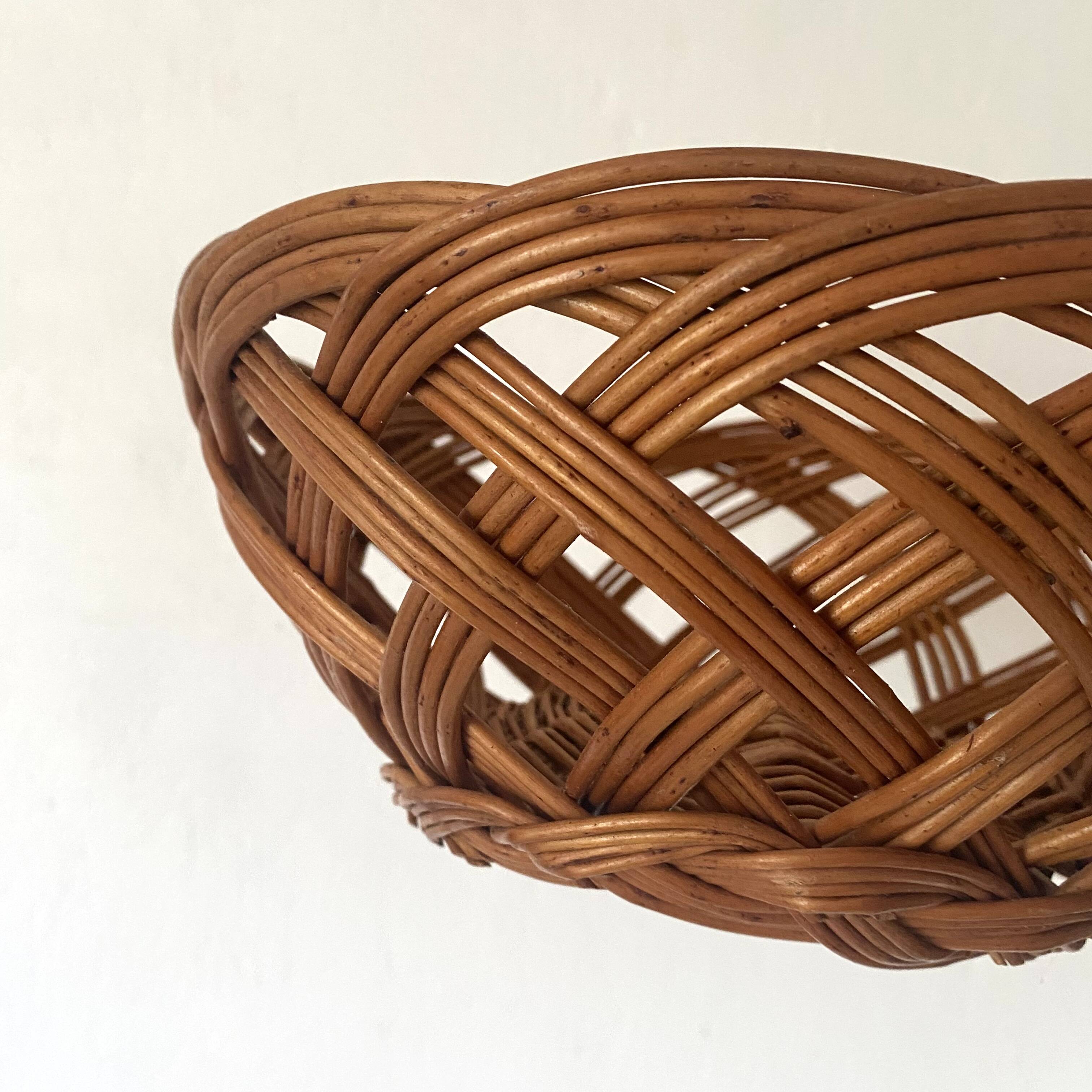 Vintage woven wicker baskets