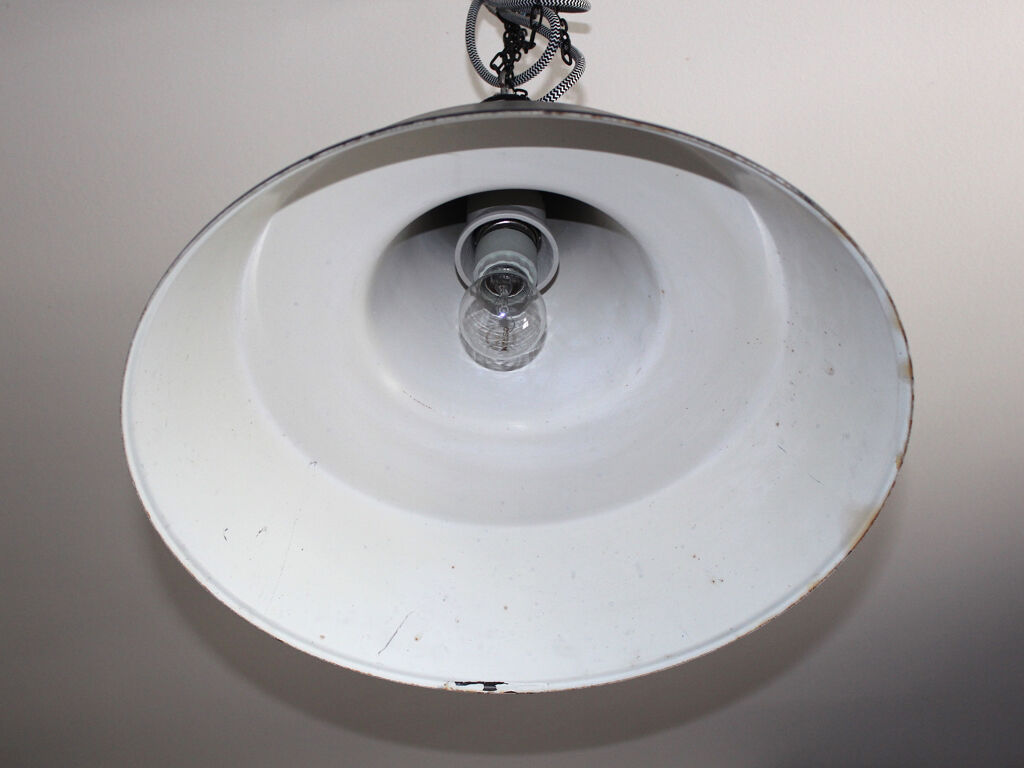 Suspension industrielle gamelle