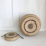 Small round basket in two-tone straw basketry