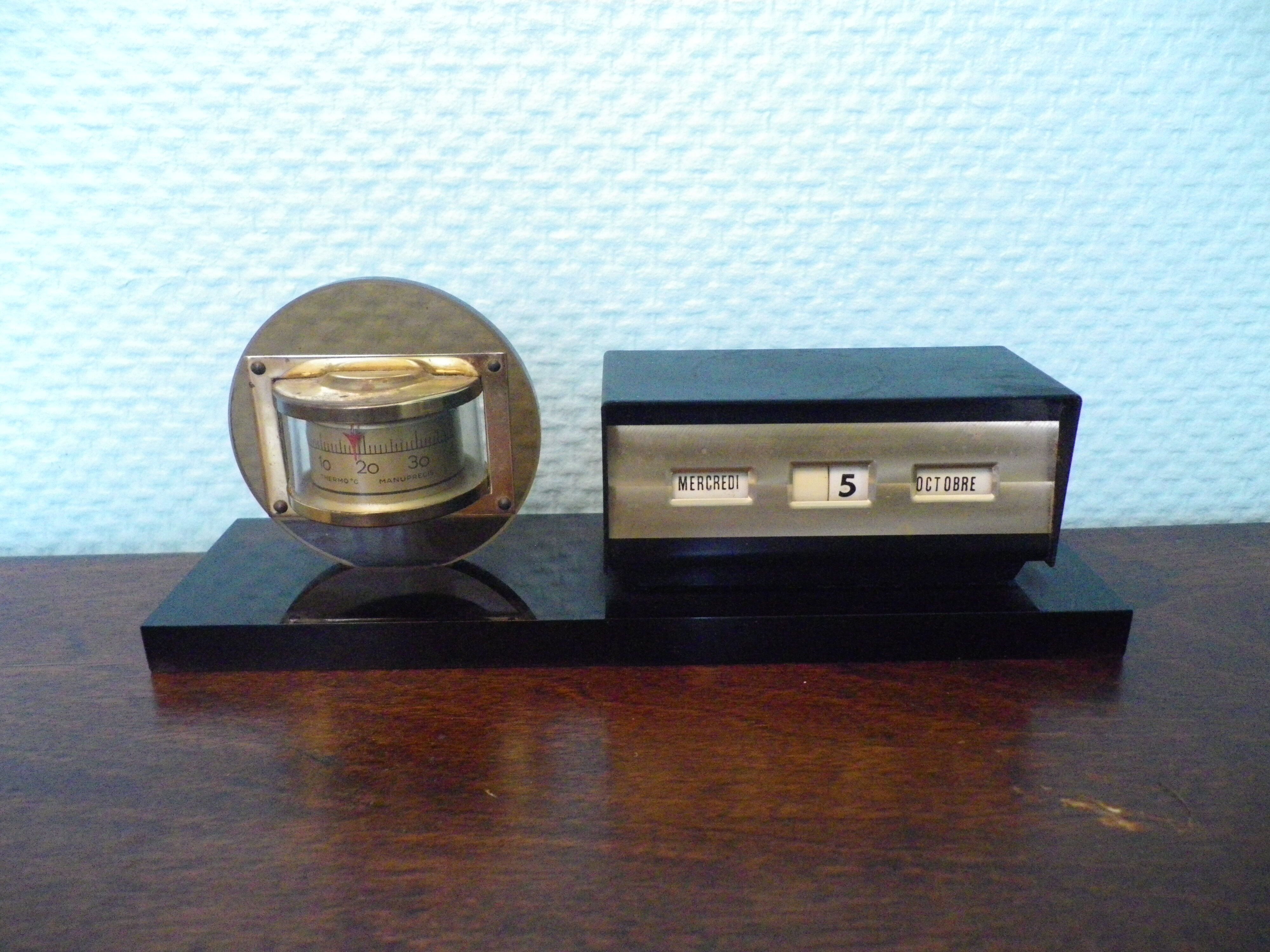 Perpetual Office Calendar with Thermometer - Mallat France - 70s