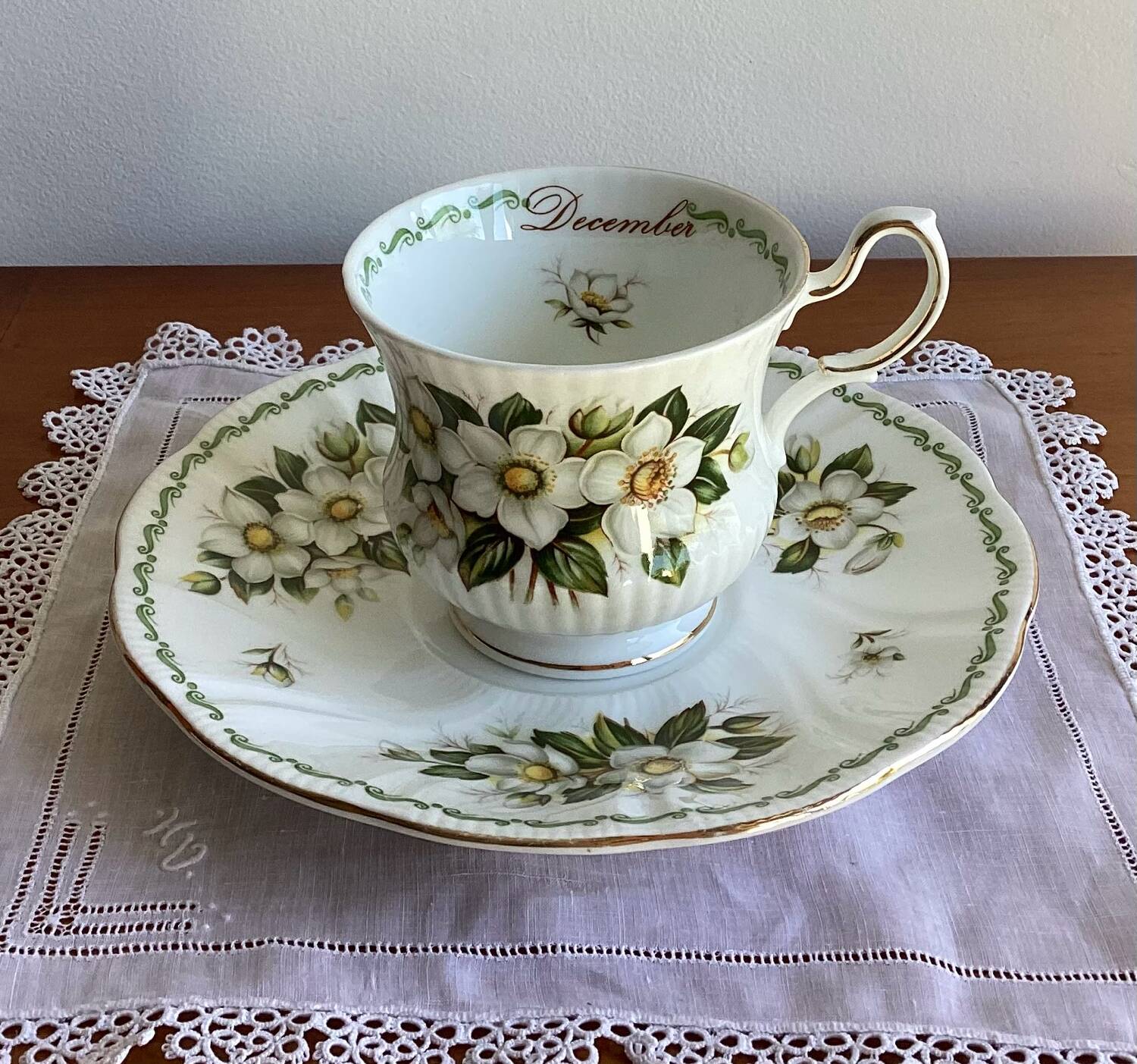 Tasse et sous tasse porcelaine fine anglaise - vintage