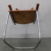 Bauhaus cantilever armchair in chrome tubular steel and beech, 1930s