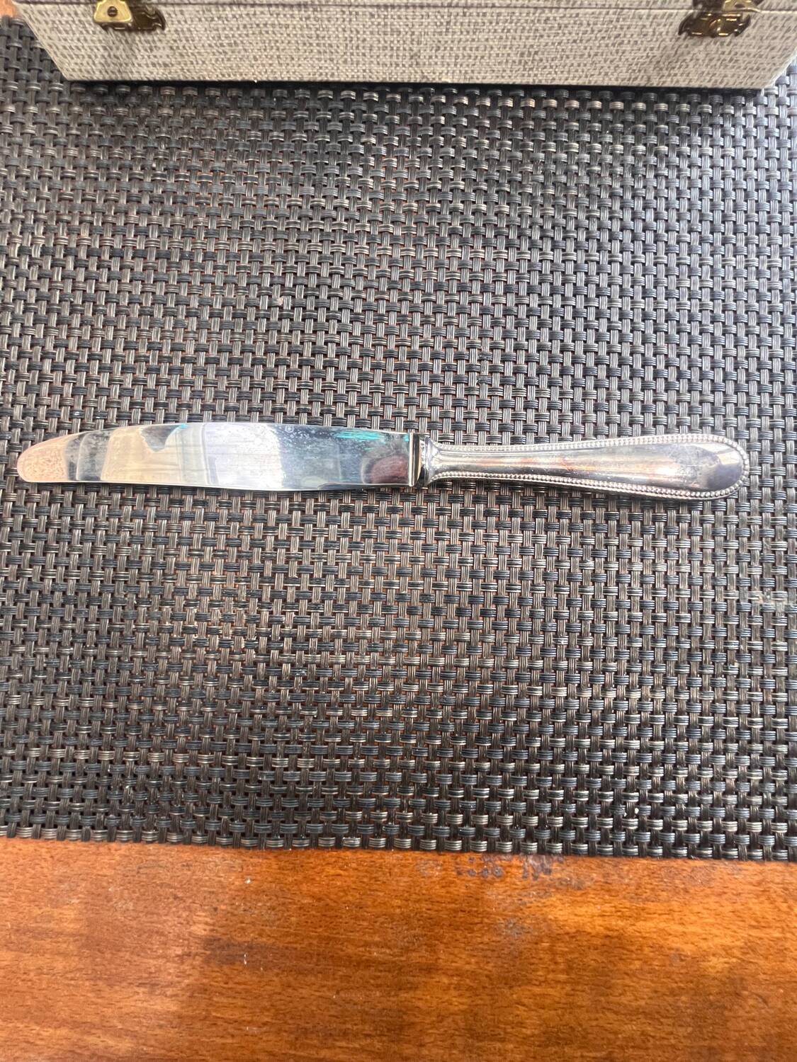 Silver-plated knives