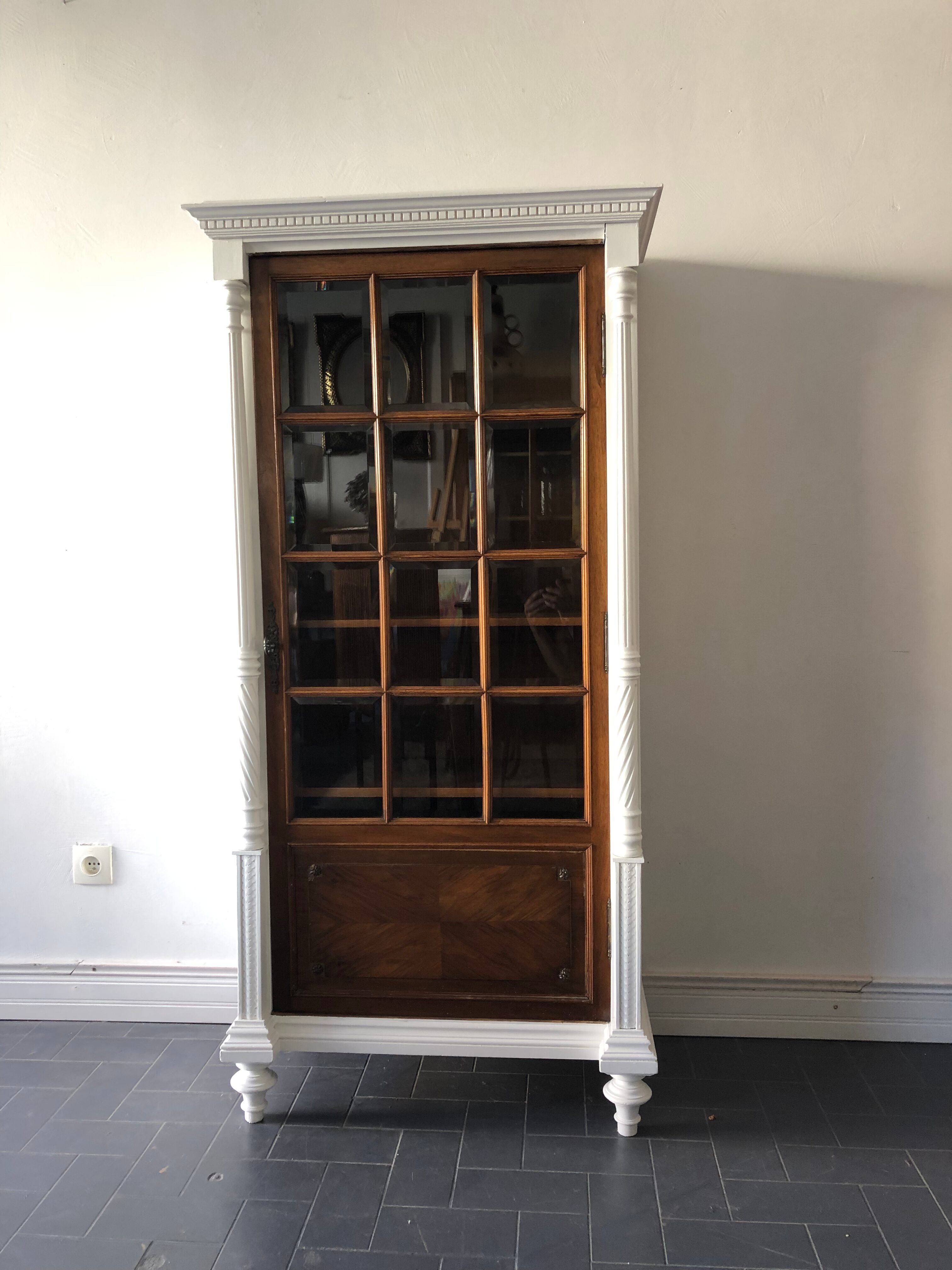 Glass cabinet, chic country cloaker