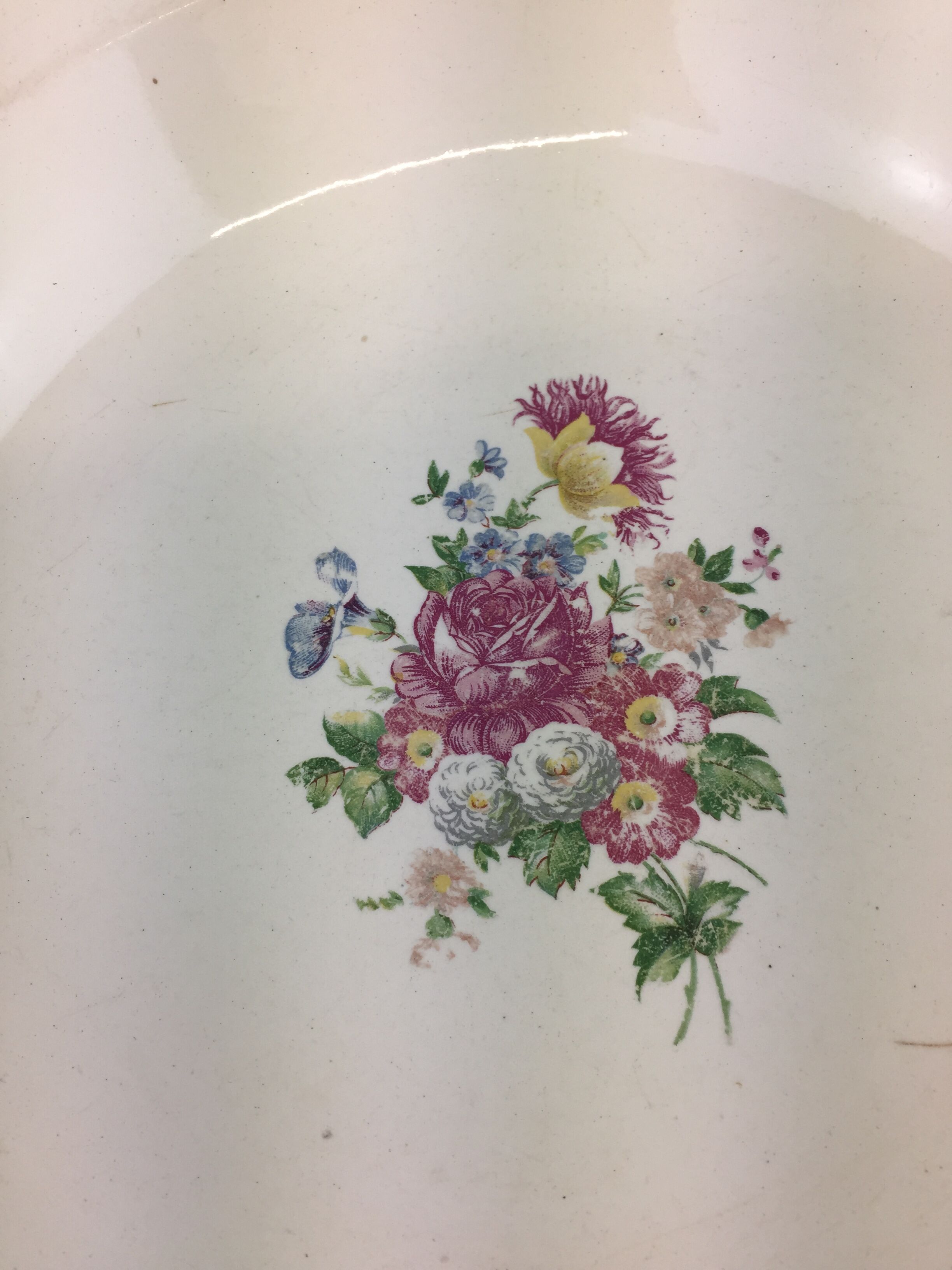 Round hollow dish made in France Digoin Sarreguemines Sevigne model