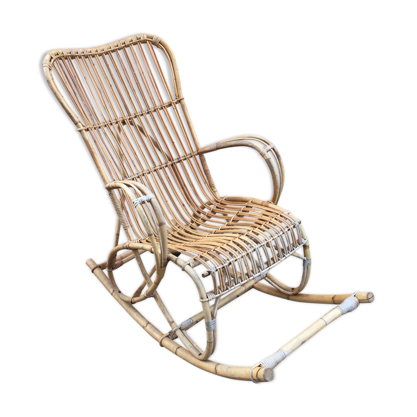Rocking chair rattan