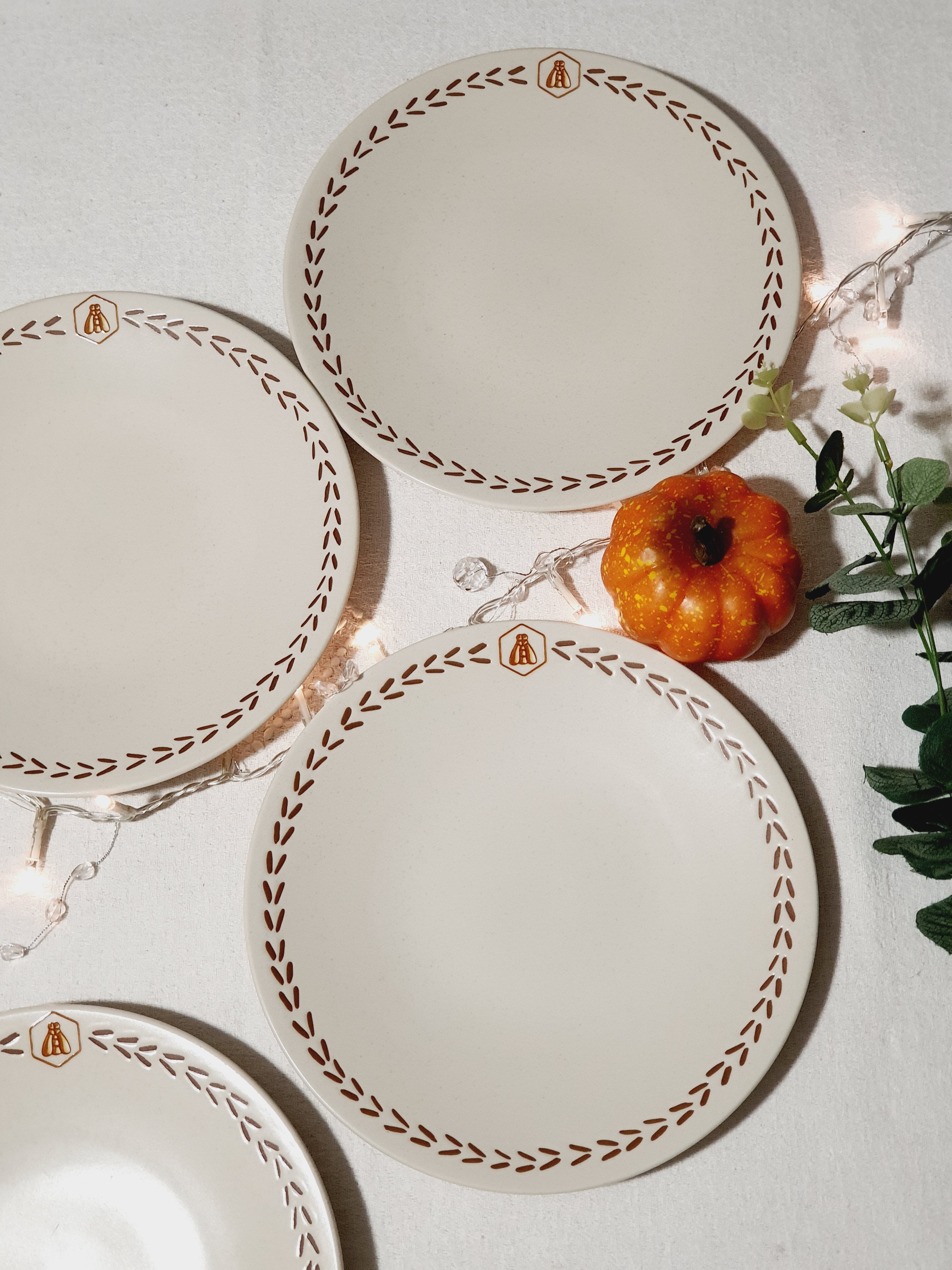 Lot of 6 Laguiole dessert plates