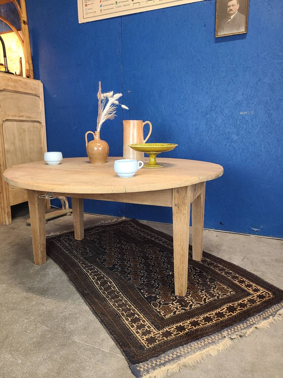 Vintage farmhouse coffee table with flap