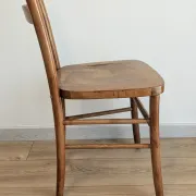 Vintage patina Luterma curved wood bistro chair – Antique
