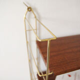 String style shelves