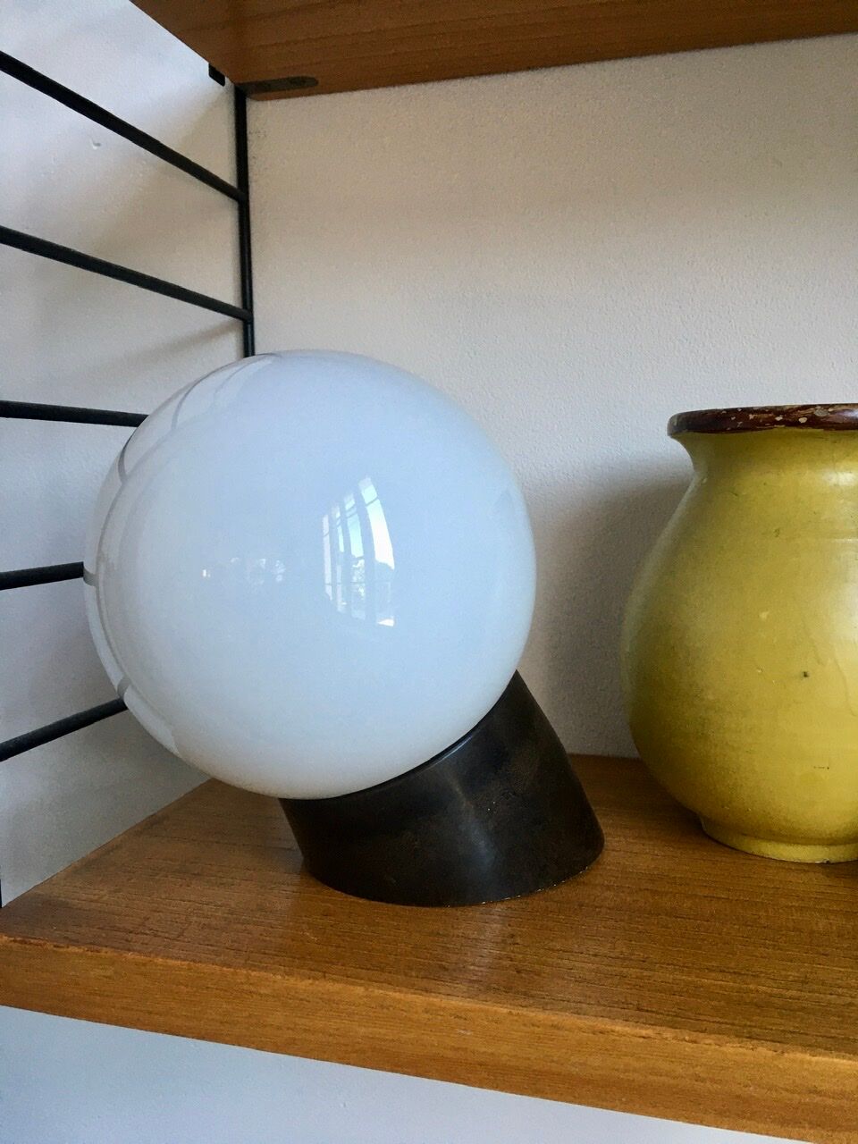 Vintage inclined wall lamp