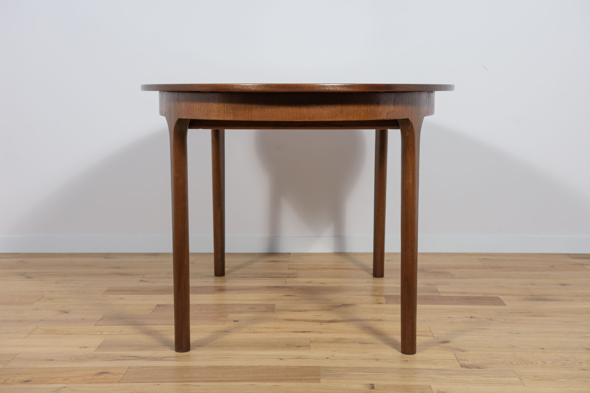 Oval Rosewood Extendable Dining Table from McIntosh, 1960s