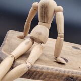 Tripod stool rectangle corners cut corners