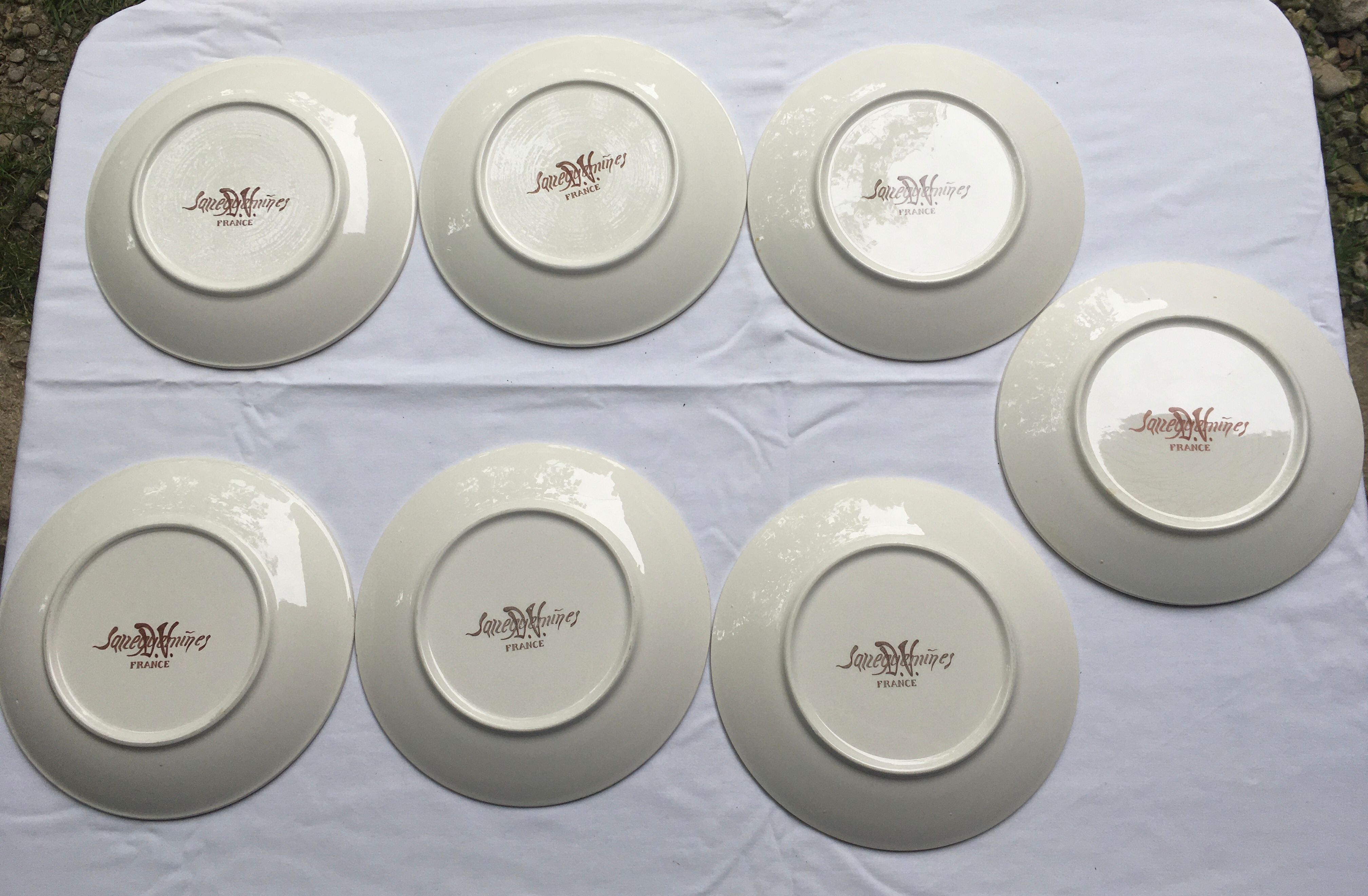 Sarreguemines speaking plates model "The Vocations"