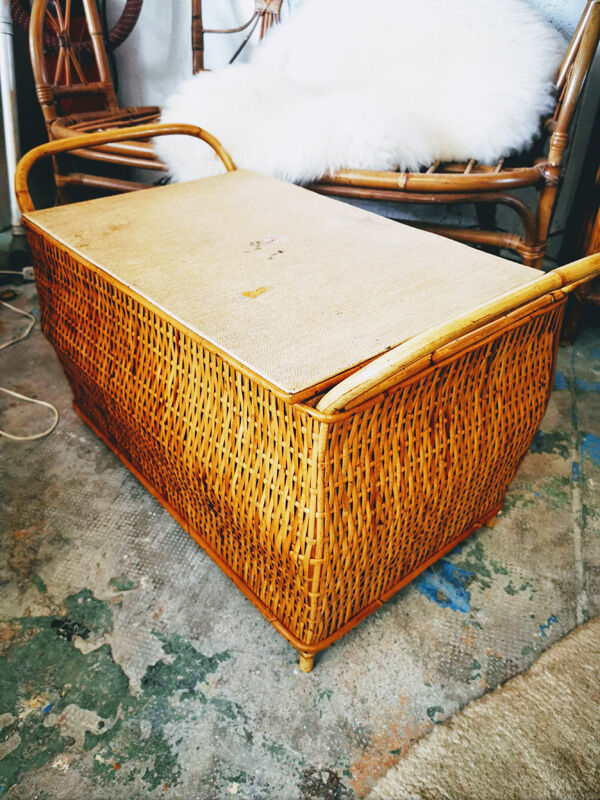 Rattan bench chest