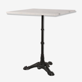 Bistro table in marble from a Parisian brasserie