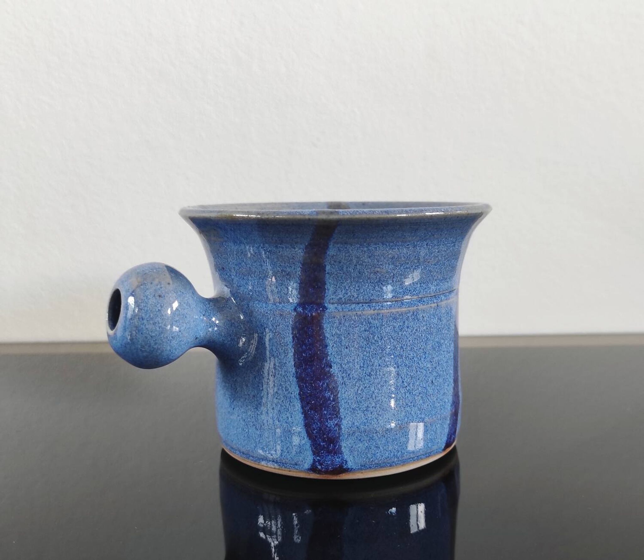 Tasse /  bolle vintage en grès émaillé, signé